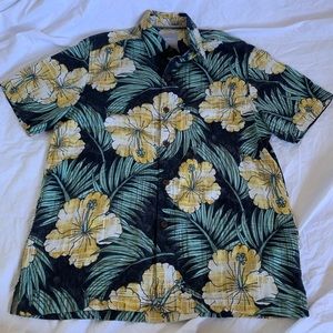 Men’s Tommy Bahama Floral Shirt In Great Condition